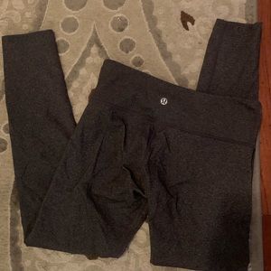 Lululemon Wunder Under Tights - Size 6